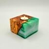 Świecznik tealight z drewna oliwnego i żywicy Biel i Zieleń S18