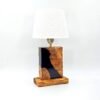 Lampa z drewna oliwnego i żywicy Loria B54