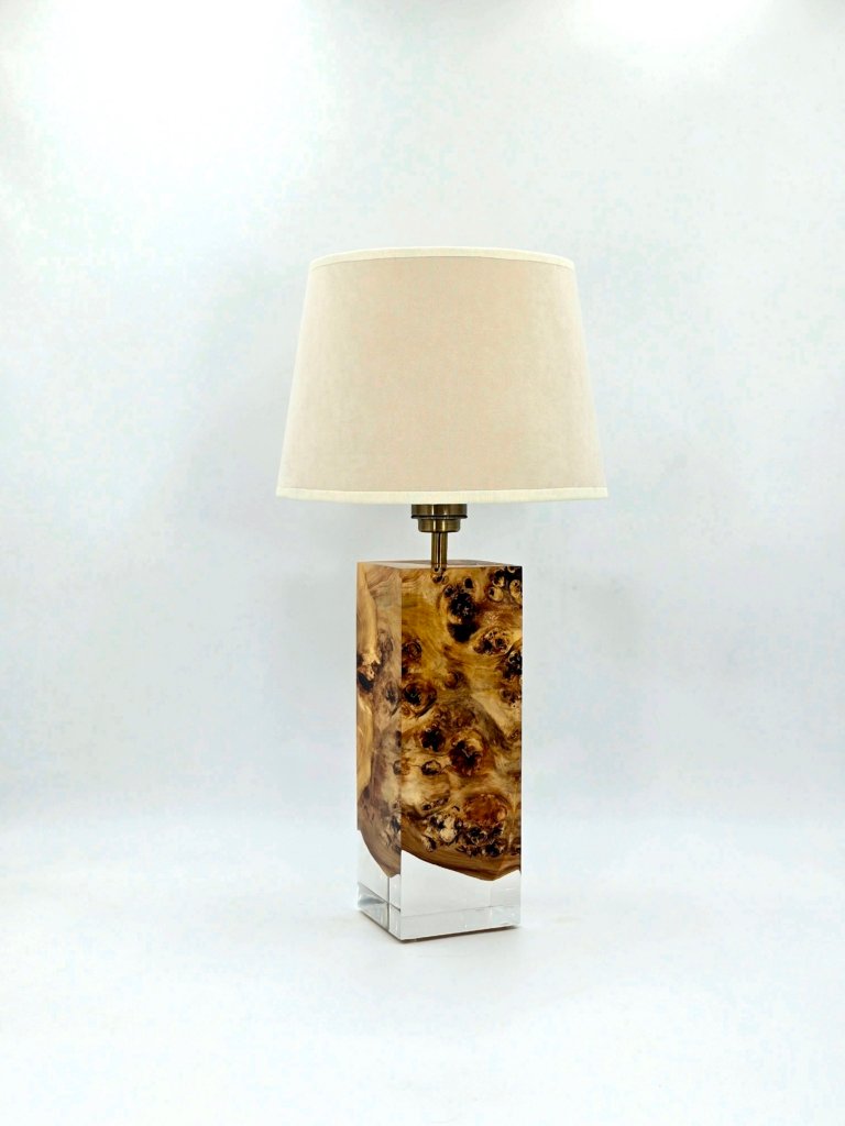 lampa stołowa z drewna oliwnego i żywicy – oxo (b57)