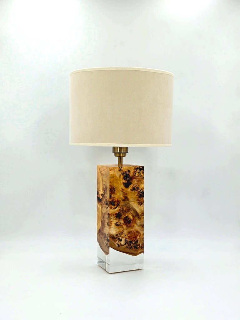 lampa stołowa z drewna oliwnego i żywicy – oxo (b57)