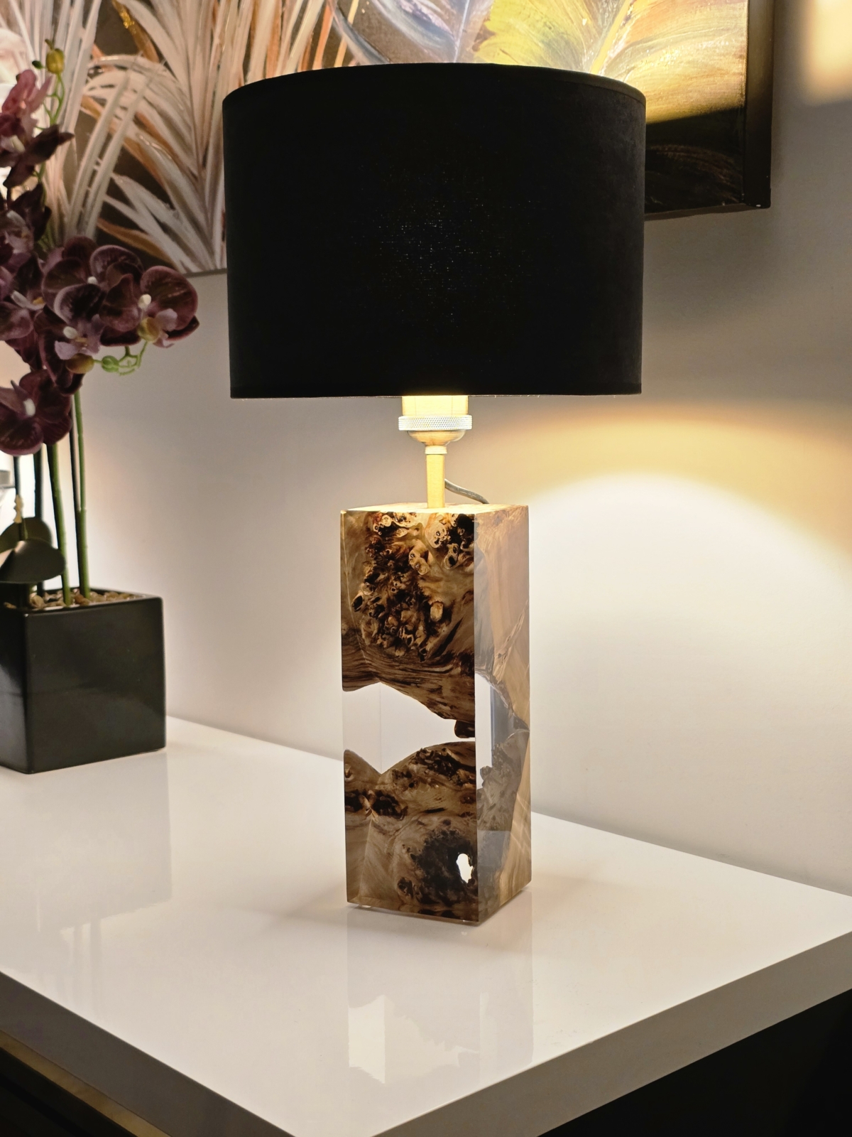 lampa stołowa z drewna topoli i żywicy – wuko (b58)